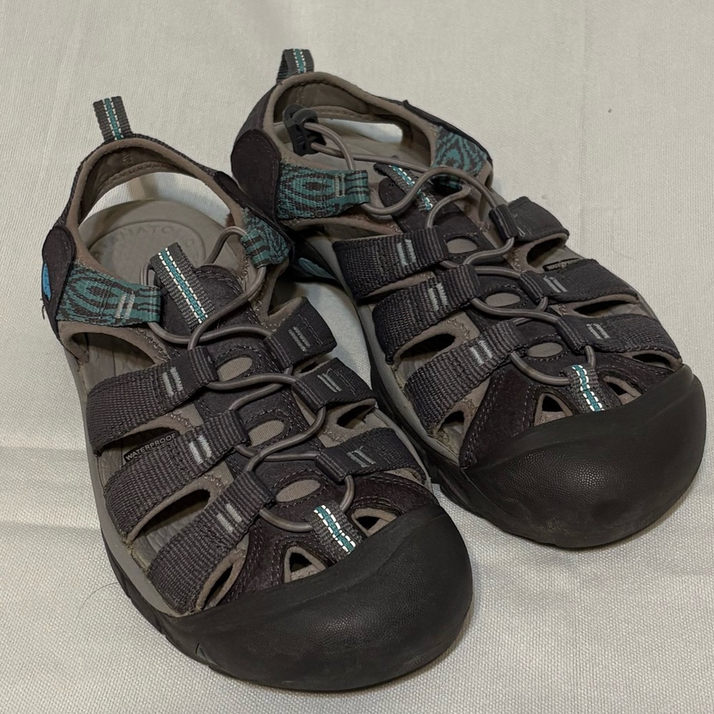 Gray and Black Outdoor Sandals